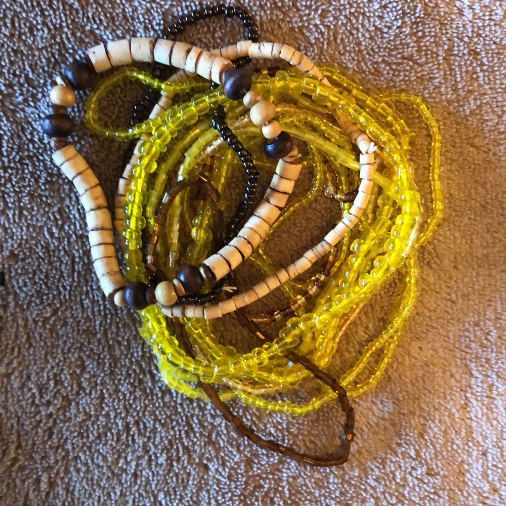 Bracelets - Picture 12 of 13